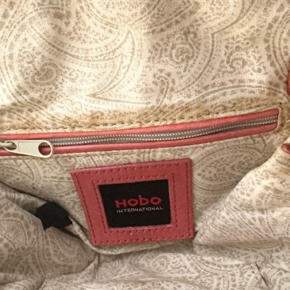 HOBO Vintage Pink Leather Mini Crossbody Bag - Picture 11 of 12